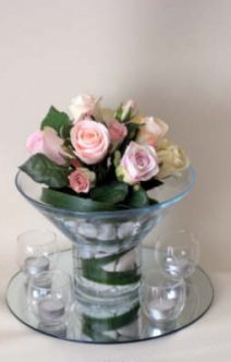 flare_table_bowl_with_pale_pink_roses1