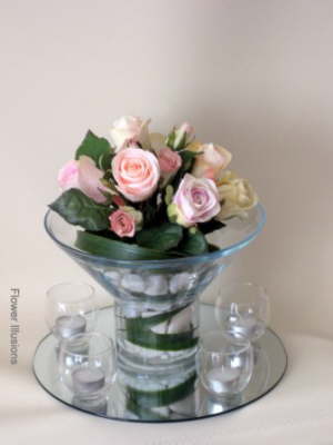 flare_table_bowl_with_pale_pink_roses1