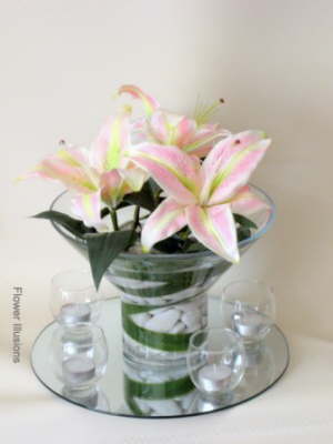 flare_table_bowl_with_pink_oriental_lillies1