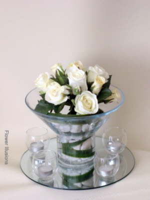 flare_table_bowl_with_white_roses1
