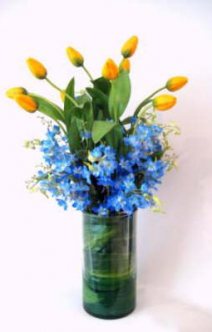 db_flower_illusions_yellow_tulips_and_blue_delphinium